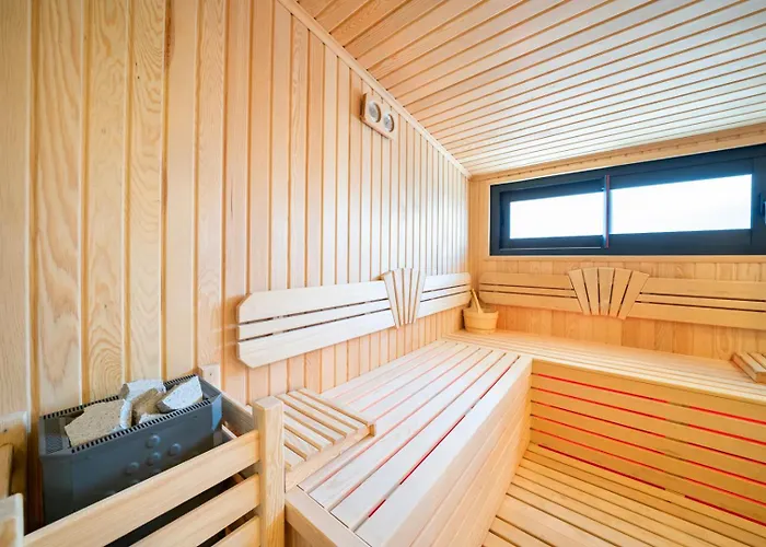 Casa Oliva 2 With Pool & Sauna & Jakuzi & Bbq Vila