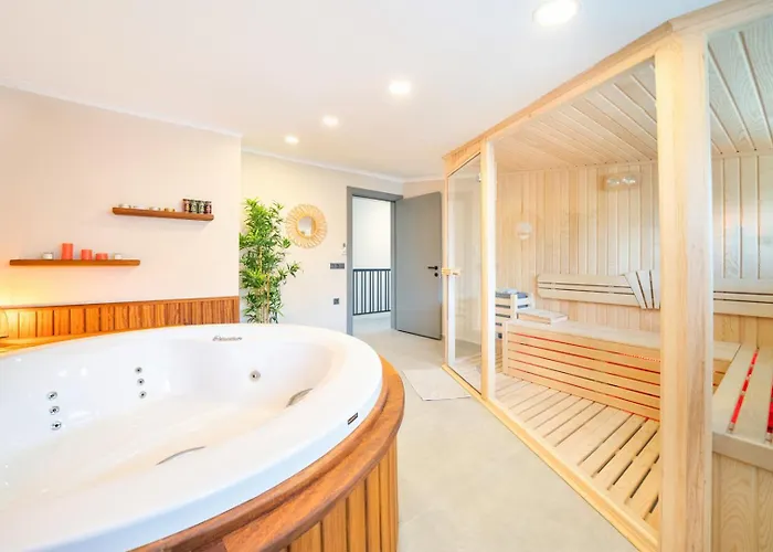 别墅 Casa Oliva 2 With Pool & Sauna & Jakuzi & Bbq 费特希耶