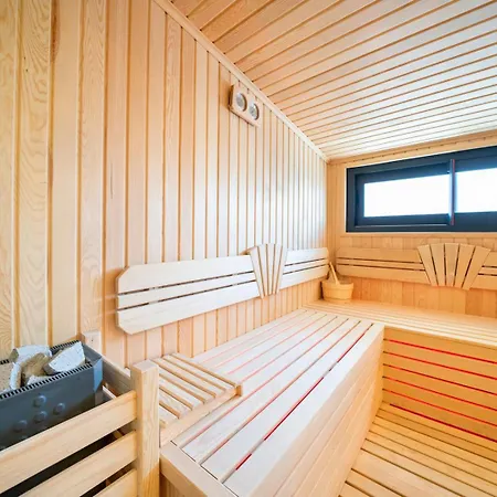 Casa Oliva 2 With Pool & Sauna & Jakuzi & Bbq 빌라